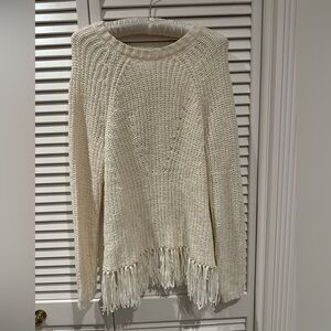 Pristine CUTE Fringed Sweater from H&M